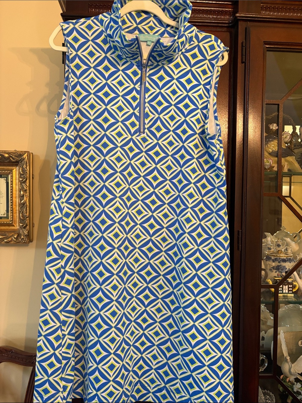 Sleeveless Geometric Print Dress with Mock Neck - Blue/White
